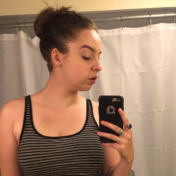 Meet your Posher, Mimi! - Picture 5 of 7